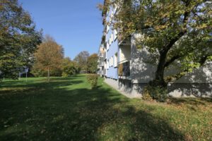 Frankfurt am Main, Unterliederbach, Sieringstraße, Herbst